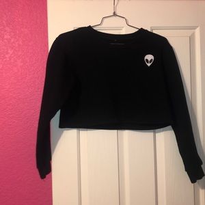 Women’s alien cropped shirt